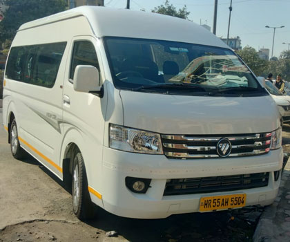 8 seater foton view imported van on rent in delhi india
