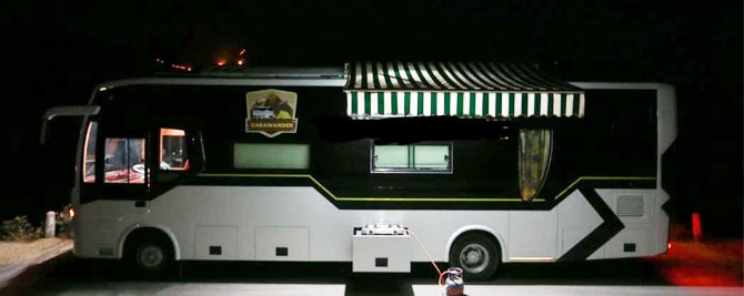 8 seater campervan hire with toilet washroom kitchen one popup box hire in delhi india